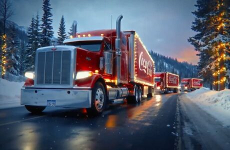 COCA-COLA DÁ INÍCIO AO NATAL E LANÇA A CAMPANHA “PEGUE UMA COCA-COLA. ENTRE NO ESPÍRITO NATALINO”