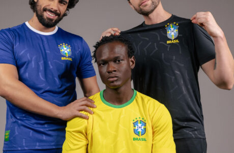 Centauro lança coleção licenciada da CBF e celebra a história do futebol brasileiro