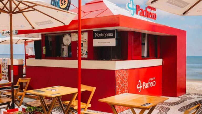 Drogarias Pacheco e Neutrogena® transformam quiosque no Rio de Janeiro com experiências abertas ao público