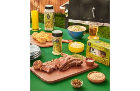 BR Spices lança linha de temperos para receitas icônicas e embalagem em verde e amarelo para itens de churrasco