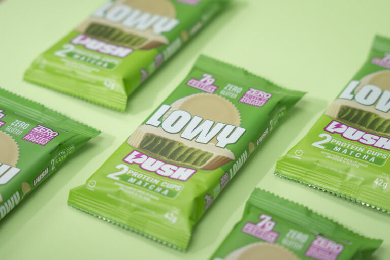 Collab entre Lowy e Push Matcha leva superfood japonesa ao universo dos doces funcionais