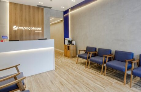 Espaçolaser registra lucro líquido ajustado de R$ 34,9 milhões em 2025, alta de 49,6%