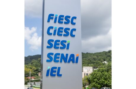 FIESC, SESISC, SENAISC, IELSC e CIESC apresentam novas logomarcas