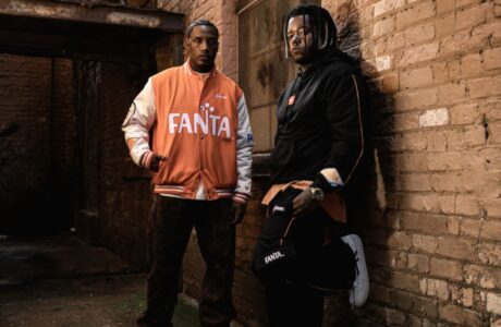 Fanta + Approve se unem para uma collab inspirada nos anos 70