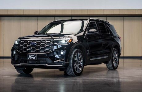 Ford cria Explorer Hybrid personalizado para o papa Leão XIV