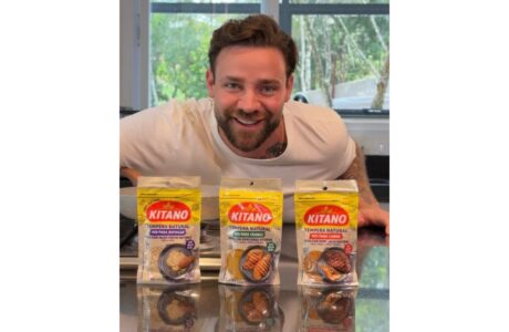 Kitano escala o influenciador Zanq em nova campanha para mostrar que acertar o tempero é natural