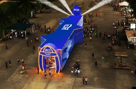 Lacta antecipa a magia da Páscoa levando a maior parreira de ovos já vista para o Parque Villa-Lobos