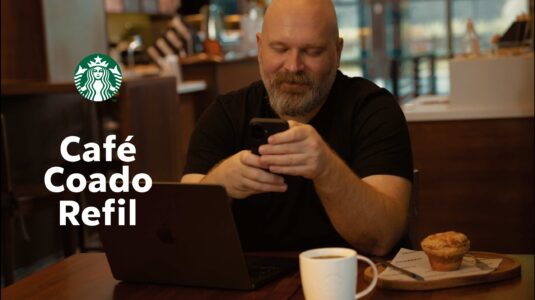 Starbucks lança refil de café coado no Brasil e fortalece estratégia de experiência em suas lojas