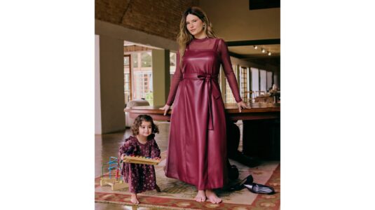 Ashua lança campanha de Dia das Mães que retrata a maternidade como ela é