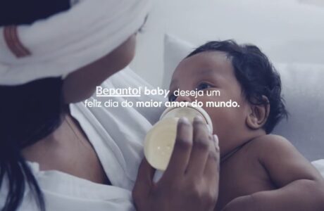Bepantol® Baby ressignifica a rotina de cuidados com bebê em nova campanha de Dia das Mães