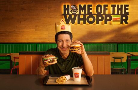 Burger King® derruba o preço do King em Dobro e lança campanha com Fabiano Augusto agora são 2 burgers a partir de R$20