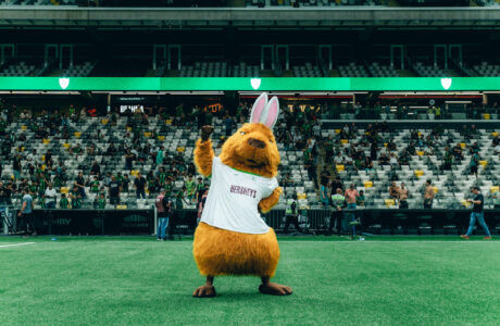Capibarra substitui Coelhão em campo e vira estrela em jogo do América Mineiro