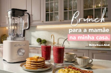KitchenAid convida os filhos para serem os grandes anfitriões em Campanha de Dia das Mães