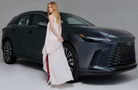 Lexus anuncia Maria Braz, referência no mercado de luxo, como primeira embaixadora da marca no Brasil