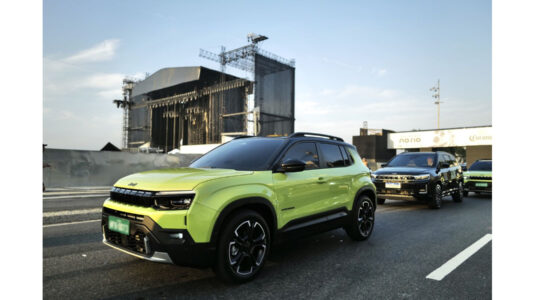 Novo Jeep Avenger faz sua primeira aparição mundial