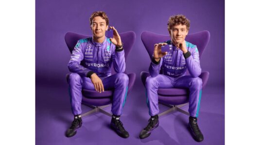Nubank e Mercedes-AMG PETRONAS F1 Team apresentam macacões
