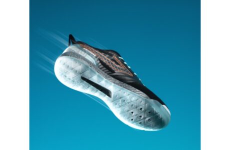Topper investe em tecnologia para ampliar linha de performance de futsal com Lethal Grafeno