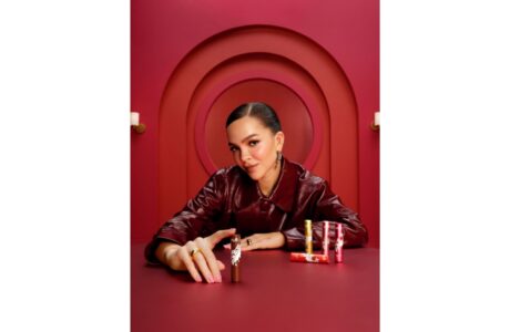 Vult revela Mel Maia como sua 1ª Beauty Voice e lança filme da collab com Baton