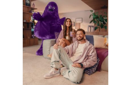 Bianca Andrade e Fred Bruno juntos de novo para apresentar a volta do Shake do Grimace