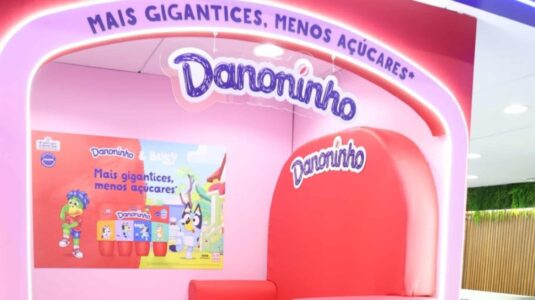 Danoninho leva para APAS as novas embalagens em parceria com Bluey