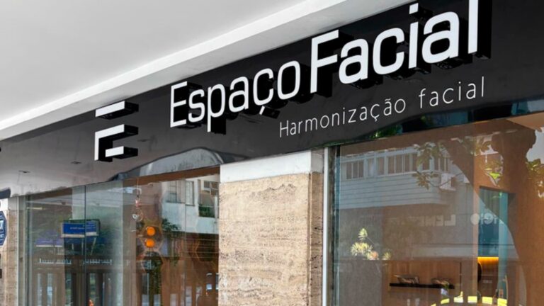 Espaço Facial conquista Selo de Excelência e Selo ESG em cerimônia da ABF