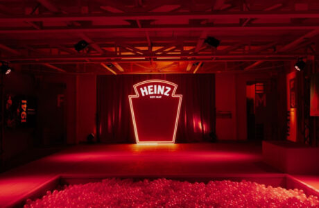 Heinz aposta em experiência sensorial para lançar Ketchup Heinz Zero no Brasil