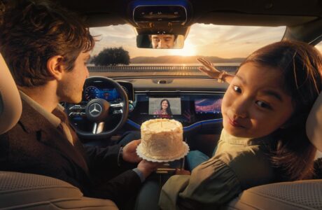 Mercedes-Benz está lançando uma campanha global abrangente de 360°