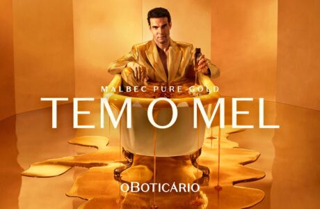 O Boticário coloca Kaká em uma banheira de mel para a volta de Malbec Pure Gold