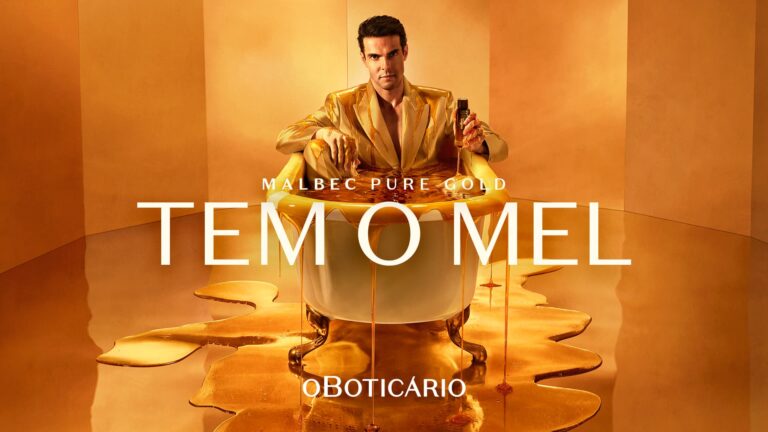 O Boticário coloca Kaká em uma banheira de mel para a volta de Malbec Pure Gold
