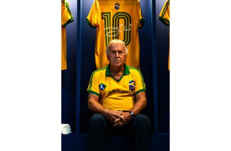 Zico e Vampeta estrelam nova campanha da BETesporte para a Copa do Mundo