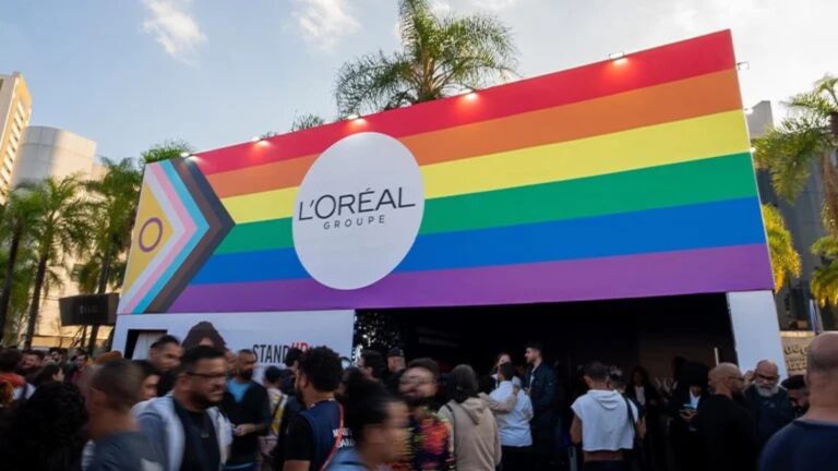 img-parada-lgbt-loreal-3
