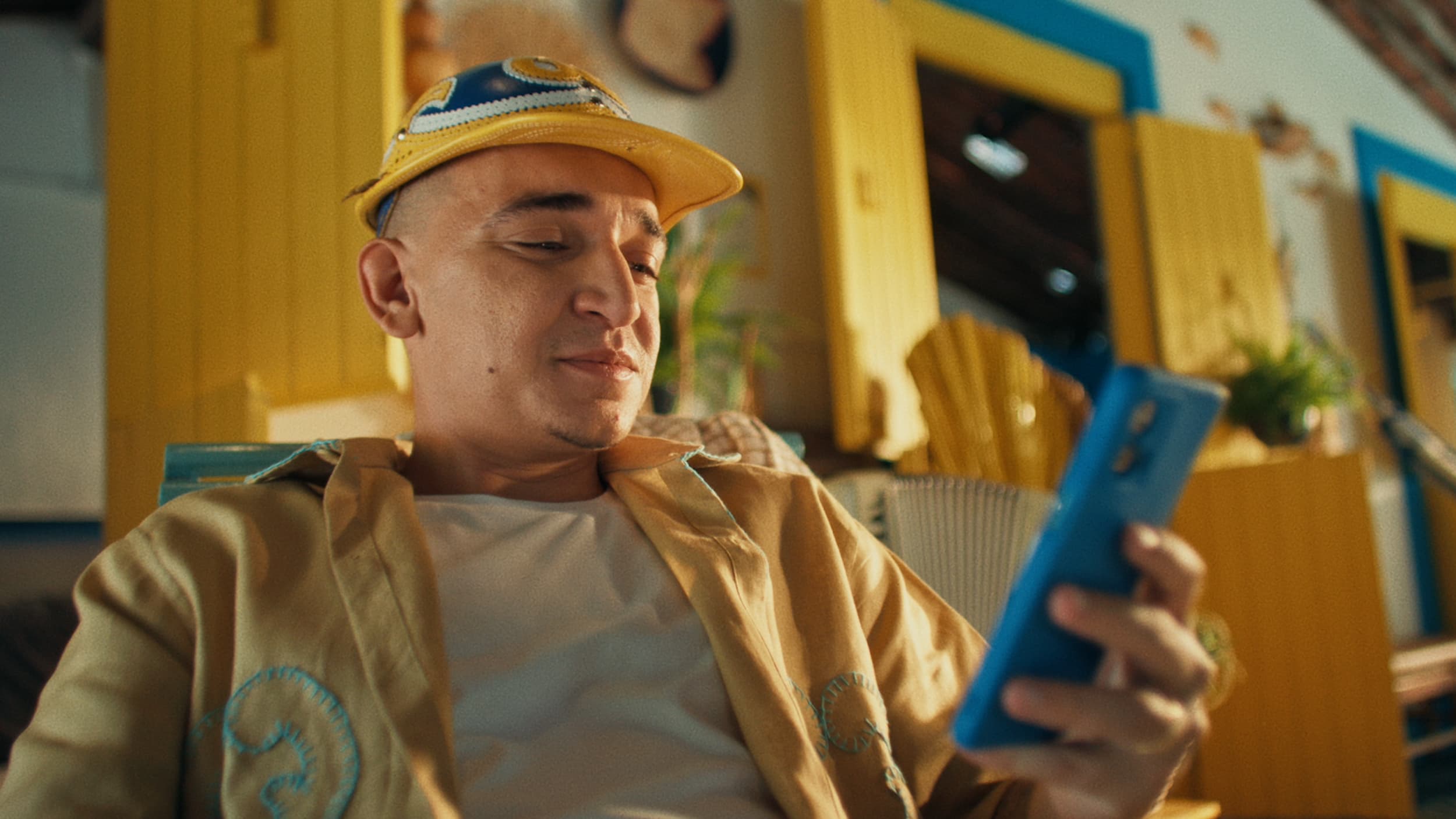 Hit de João Gomes inspira o BB a mostrar como resolve a vida do brasileiro