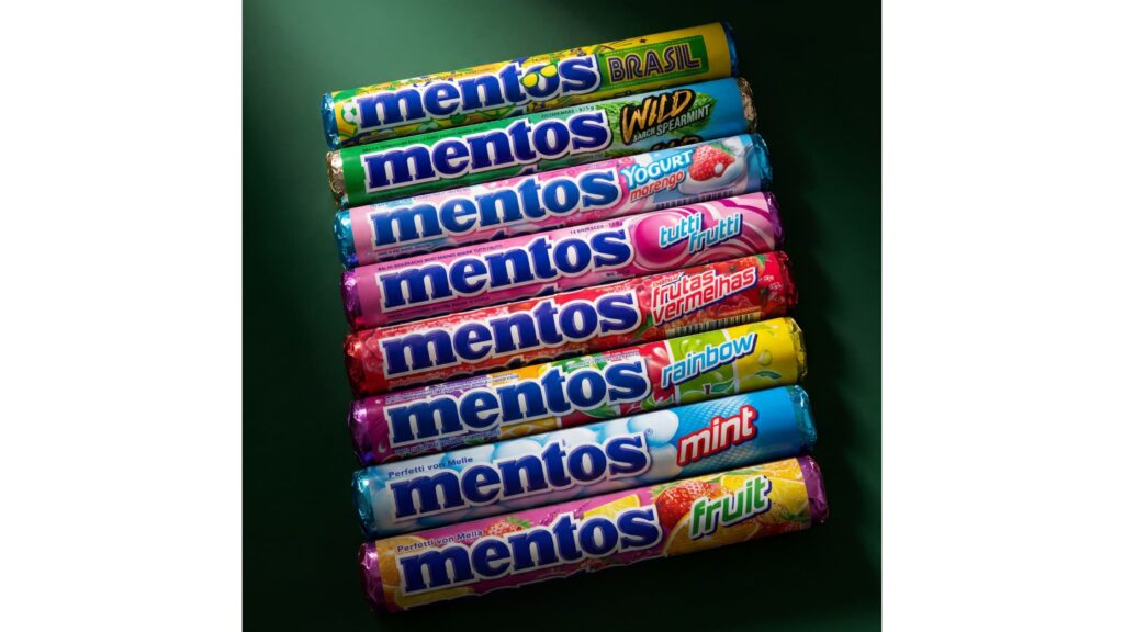 MENTOS ESCALA “TIME MENTOS STICKS” NAS REDES SOCIAIS PARA A TEMPORADA DE TORCIDA